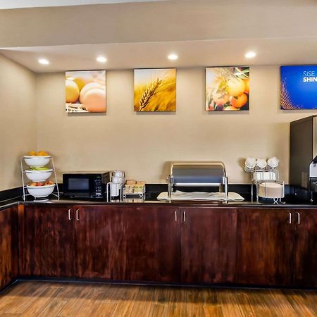 Comfort Suites Salem-Roanoke I-81 מראה חיצוני תמונה
