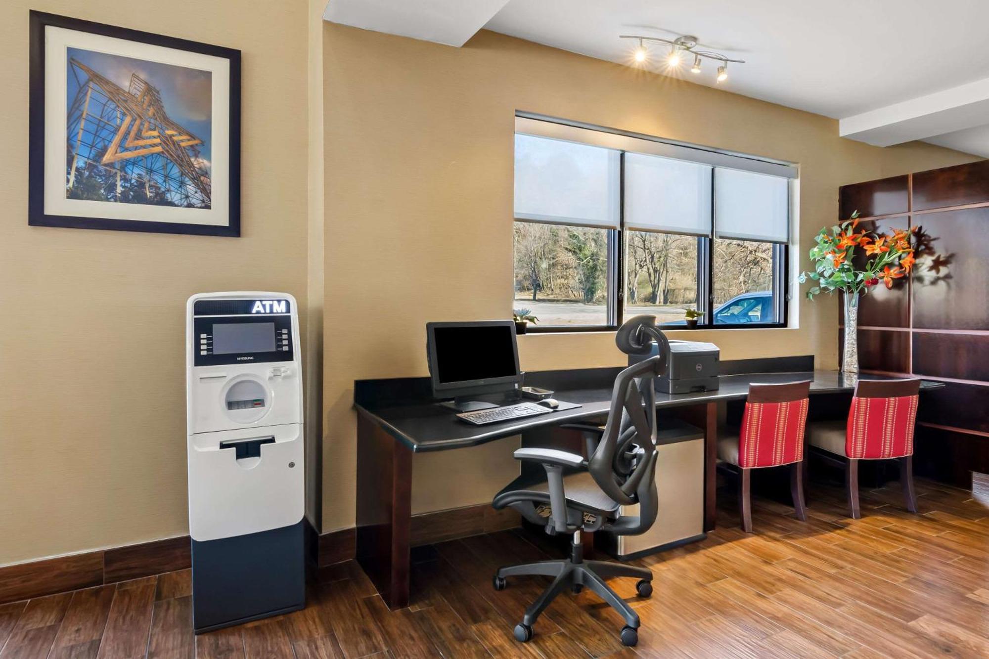 Comfort Suites Salem-Roanoke I-81 מראה חיצוני תמונה