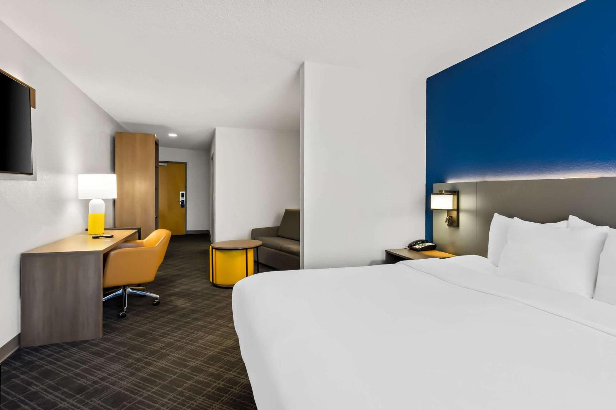 Comfort Suites Salem-Roanoke I-81 מראה חיצוני תמונה