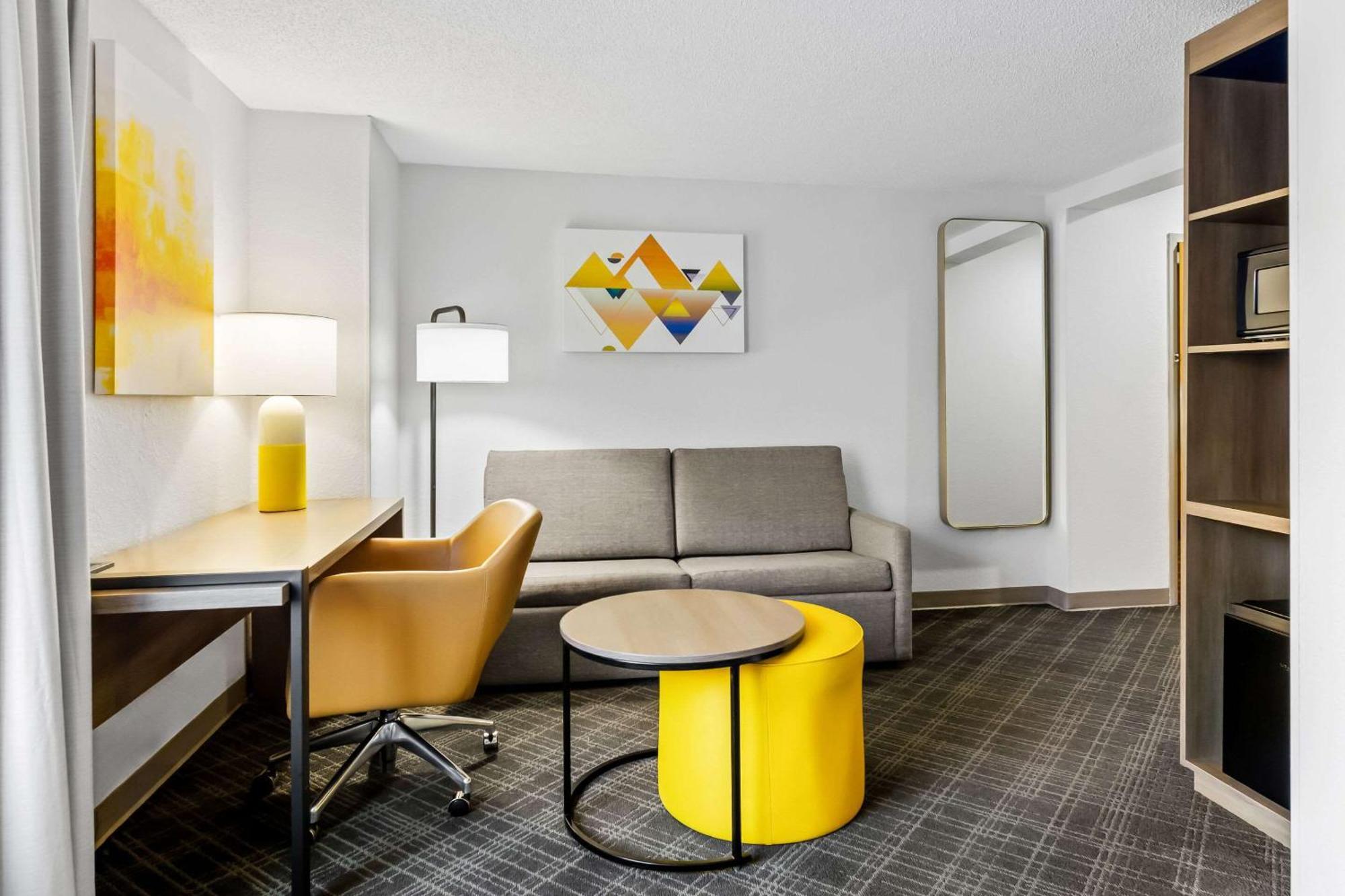 Comfort Suites Salem-Roanoke I-81 מראה חיצוני תמונה