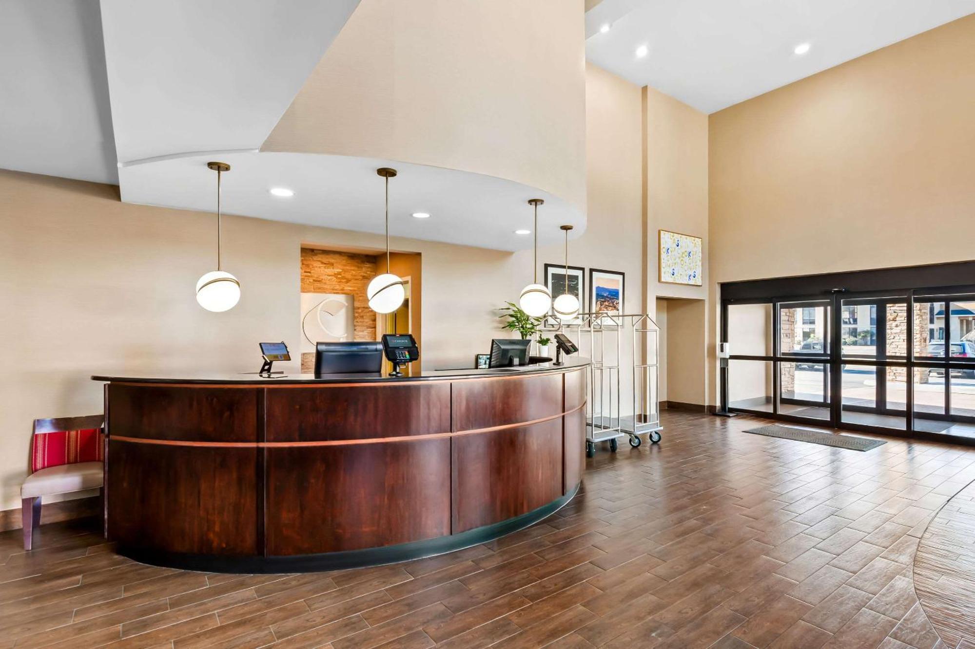Comfort Suites Salem-Roanoke I-81 מראה חיצוני תמונה